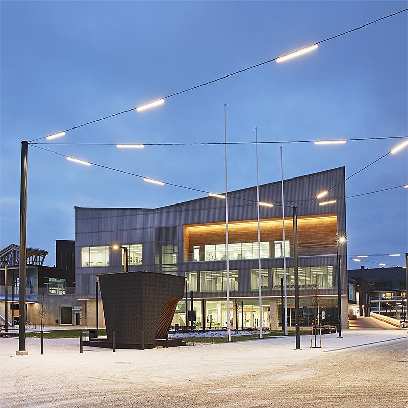 Projekt, Belysningsstolpe stål: Designade stolpar i Lempäälä
